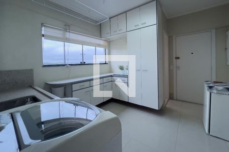 Apartamento à venda com 250m², 3 quartos e 4 vagasÁrea de Serviço