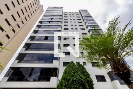 Apartamento à venda com 250m², 3 quartos e 4 vagasFachada