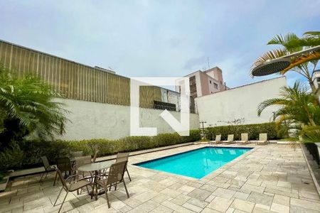 Apartamento à venda com 250m², 3 quartos e 4 vagasPiscina