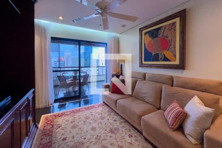 Apartamento à venda com 250m², 3 quartos e 4 vagasSala Íntima