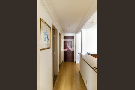 Corredor de Entrada de apartamento para alugar com 1 quarto, 62m² em Vila Buarque, São Paulo