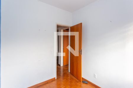 Quarto 2 de apartamento à venda com 3 quartos, 70m² em Sagrada Família, Belo Horizonte