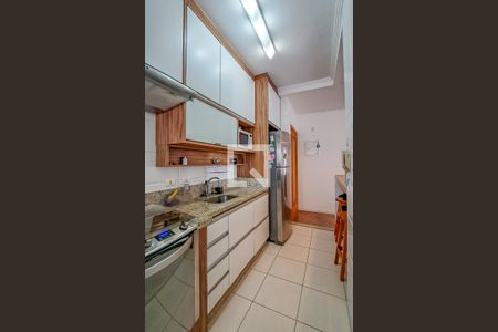 Apartamento à venda com 70m², 2 quartos e 2 vagasCozinha