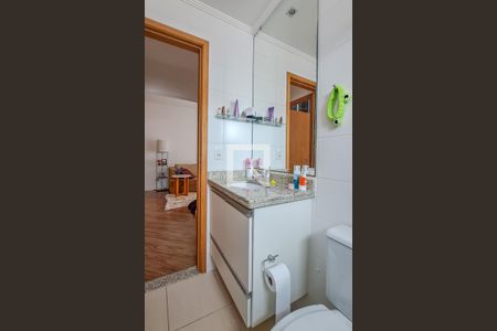 Apartamento à venda com 70m², 2 quartos e 2 vagasBanheiro