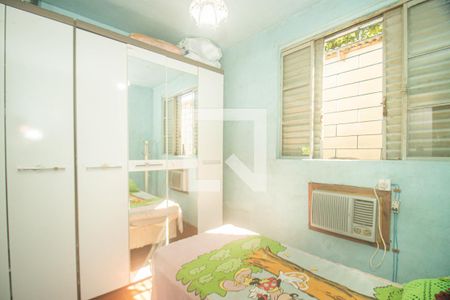 Quarto 1 de apartamento para alugar com 2 quartos, 80m² em Rubem Berta, Porto Alegre