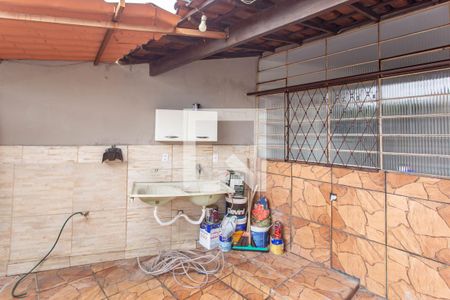 Casa à venda com 100m², 3 quartos e 1 vaga Casa à venda com 100m², 3 quartos e 1 vagaÁrea de Serviço