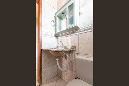 Casa à venda com 100m², 3 quartos e 1 vaga Casa à venda com 100m², 3 quartos e 1 vagaBanheiro