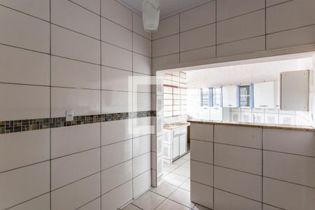 Casa à venda com 100m², 3 quartos e 1 vaga Casa à venda com 100m², 3 quartos e 1 vagaCopa