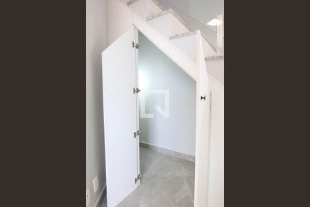 Sala de casa à venda com 2 quartos, 100m² em Parque Novo Oratório, Santo André