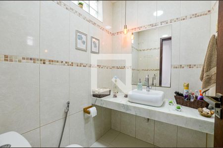 Lavabo de casa à venda com 4 quartos, 350m² em Piratininga, Niterói