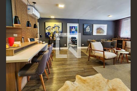 Sala de apartamento para alugar com 2 quartos, 120m² em Batel, Curitiba