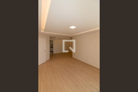 Sala de apartamento para alugar com 4 quartos, 132m² em Jardim Santa Barbara, Embu das Artes