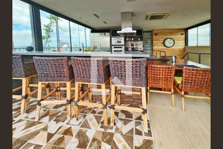 Apartamento à venda com 2 quartos, 240m² em Pinheiros, São Paulo