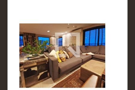 Apartamento à venda com 2 quartos, 240m² em Pinheiros, São Paulo