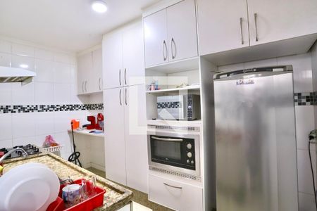 Casa à venda com 119m², 2 quartos e 1 vagaCozinha 