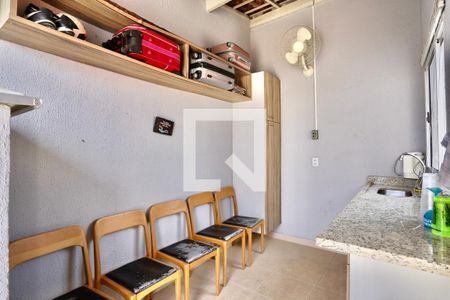 Casa à venda com 119m², 2 quartos e 1 vagaLavanderia 