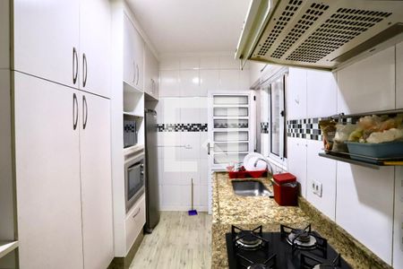 Casa à venda com 119m², 2 quartos e 1 vagaCozinha 