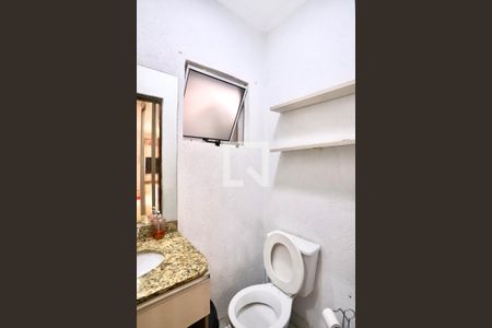 Casa à venda com 119m², 2 quartos e 1 vagaEscadas