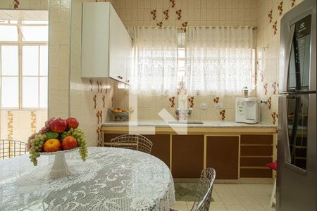 Apartamento à venda com 279m², 4 quartos e 1 vaga