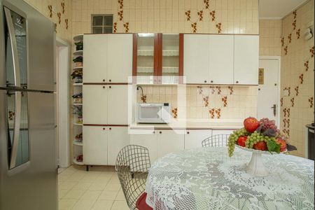 Apartamento à venda com 279m², 4 quartos e 1 vaga Apartamento à venda com 279m², 4 quartos e 1 vagaCozinha