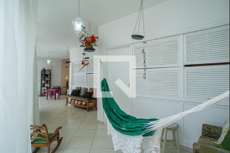 Apartamento à venda com 279m², 4 quartos e 1 vaga Apartamento à venda com 279m², 4 quartos e 1 vagaJardim de Inverno