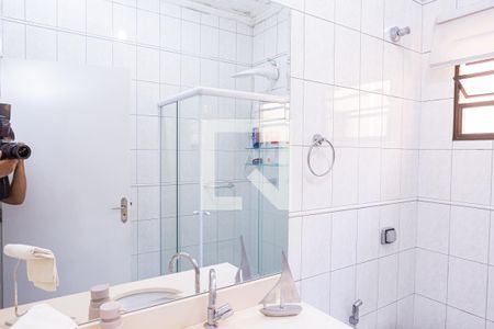 Casa à venda com 100m², 4 quartos e 2 vagasBanheiro 2