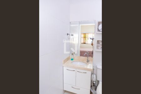 Casa à venda com 100m², 4 quartos e 2 vagasBanheiro do Quarto 2