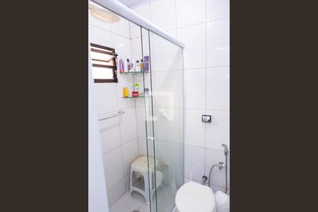 Casa à venda com 100m², 4 quartos e 2 vagasBanheiro 3