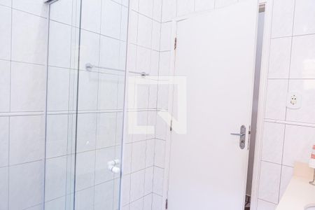 Casa à venda com 100m², 4 quartos e 2 vagasBanheiro 2