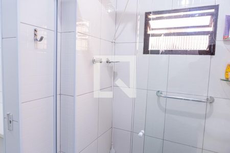 Casa à venda com 100m², 4 quartos e 2 vagasBanheiro 3