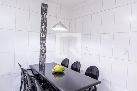 Casa à venda com 100m², 4 quartos e 2 vagasCozinha