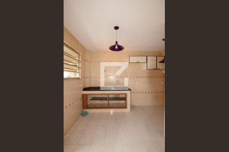 Apartamento à venda com 80m², 2 quartos e 1 vagaCozinha