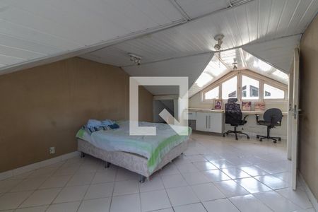 Casa de condomínio à venda com 200m², 5 quartos e 2 vagasQuarto 5 