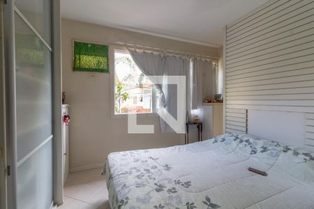 Casa de condomínio à venda com 200m², 5 quartos e 2 vagasQuarto 2 - Suíte