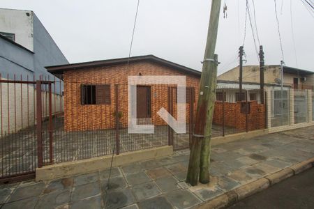 Fachada de casa à venda com 3 quartos, 123m² em Sarandi, Porto Alegre