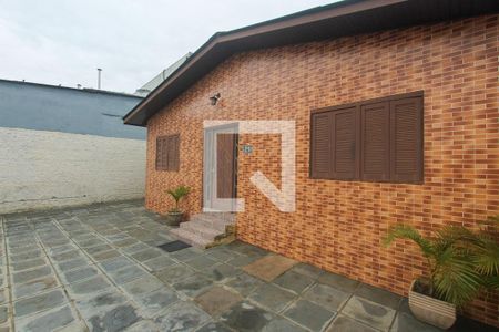 Casa à venda com 123m², 3 quartos e 3 vagas Casa à venda com 123m², 3 quartos e 3 vagasPatio