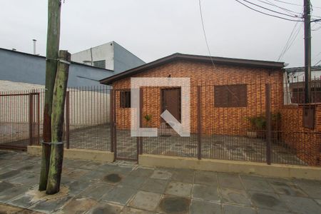 Casa à venda com 123m², 3 quartos e 3 vagas Casa à venda com 123m², 3 quartos e 3 vagasFachada