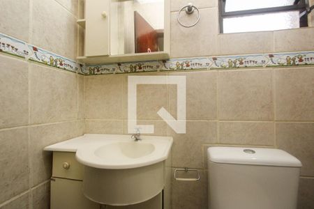 Casa à venda com 123m², 3 quartos e 3 vagas Casa à venda com 123m², 3 quartos e 3 vagasBanheiro social