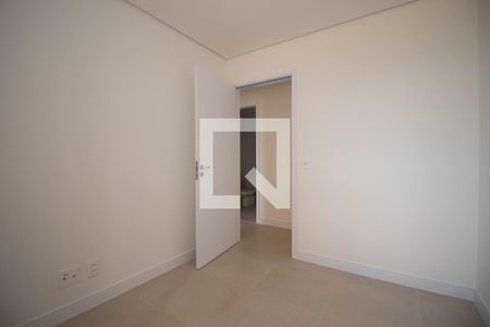 Quarto 1 de apartamento para alugar com 3 quartos, 70m² em Samambaia Norte, Brasília