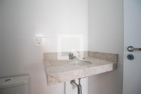 Apartamento à venda com 70m², 3 quartos e 1 vaga Apartamento à venda com 70m², 3 quartos e 1 vagaBanheiro Social