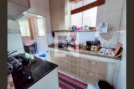 Casa à venda com 104m², 2 quartos e sem vaga Casa à venda com 104m², 2 quartos e sem vagaCozinha