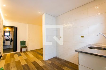 Cozinha de casa para alugar com 1 quarto, 20m² em Vila Gilda, Santo André