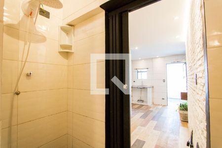 Banheiro de casa para alugar com 1 quarto, 20m² em Vila Gilda, Santo André