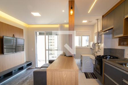 Cozinha de apartamento para alugar com 2 quartos, 57m² em Centro, Campinas