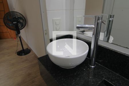 Casa para alugar com 156m², 3 quartos e 2 vagasPia banheiro da suíte 1