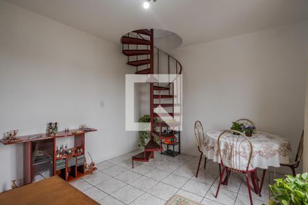 Apartamento à venda com 91m², 2 quartos e 1 vagaSala