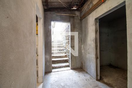 Casa à venda com 400m², 2 quartos e 2 vagas Casa à venda com 400m², 2 quartos e 2 vagasÁrea de Serviço