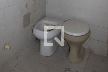 Casa à venda com 400m², 2 quartos e 2 vagas Casa à venda com 400m², 2 quartos e 2 vagasBanheiro 3