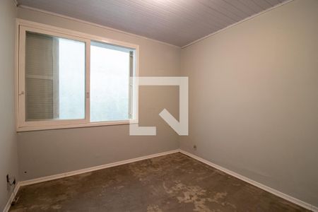 Casa à venda com 400m², 2 quartos e 2 vagas Casa à venda com 400m², 2 quartos e 2 vagasQuarto 5