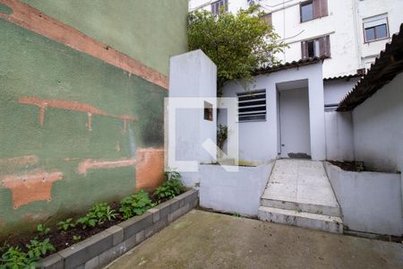 Casa à venda com 400m², 2 quartos e 2 vagas Casa à venda com 400m², 2 quartos e 2 vagasÁrea externa